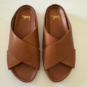 Beek Robin Leather Sandals
